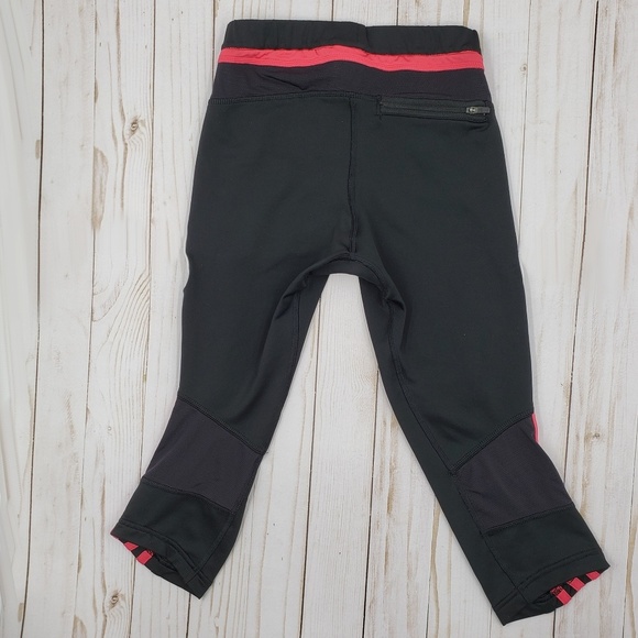 Capri Legging Addidas Size: XS - Picture 2 of 8